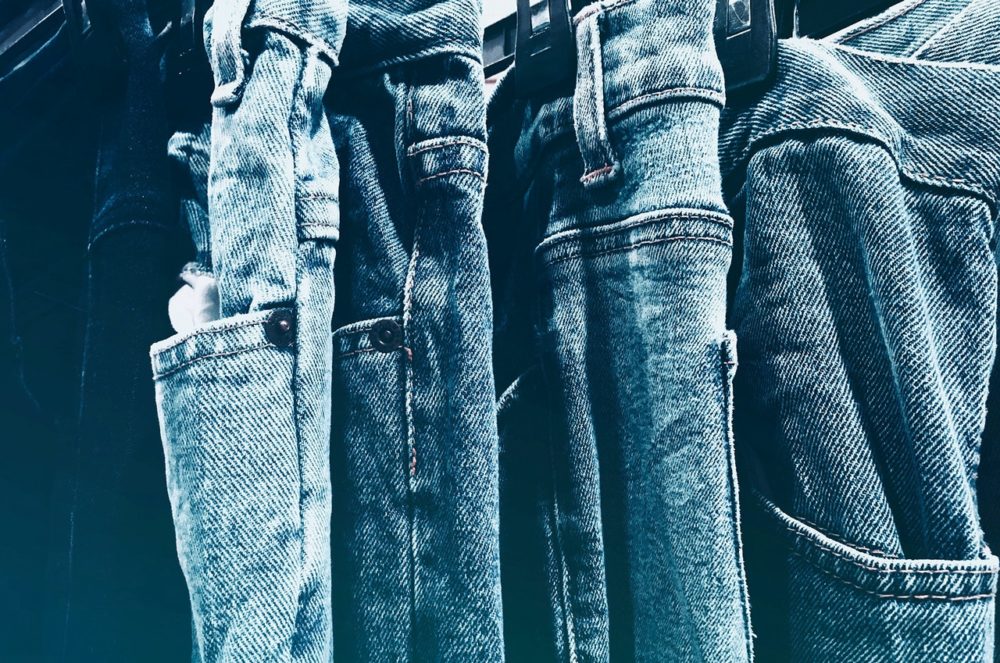Что такое джинсовая ткань и из чего её делают | 7te.ru 